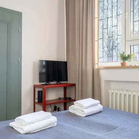 Appartement Klimatyczny Z Antresola W Kamienicy