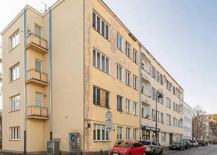 Klimatyczny Z Antresola W Kamienicy Apartment